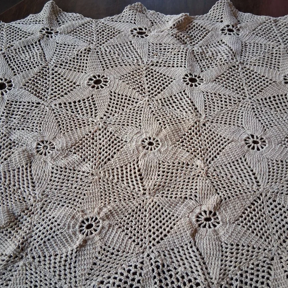 Hand Crocheted Ivory Table Runner • Beige Star Motif • Silk Thread Lace • 64